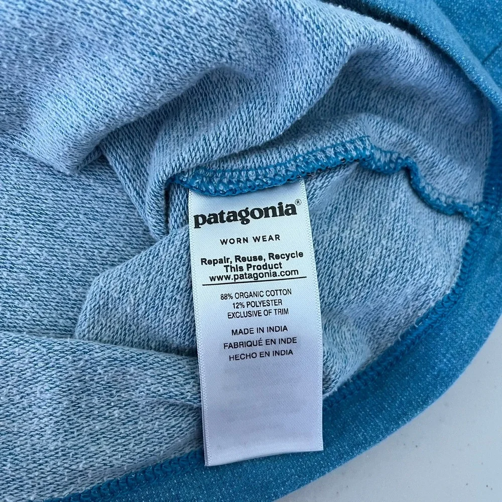 Patagonia Mens Blue Raglan Organic Cotton Fitz Roy Logo Sweatshirt STY39485 M